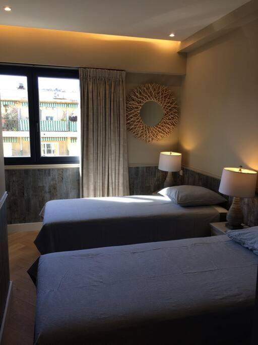 Lovely Refurbished Apartment นีซ ภายนอก รูปภาพ