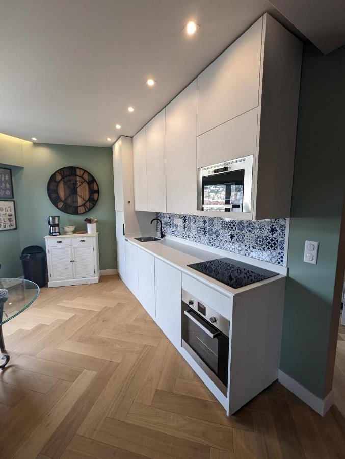 Lovely Refurbished Apartment นีซ ภายนอก รูปภาพ